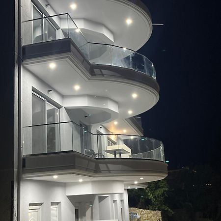 Sun George Panzió Himara Kültér fotó